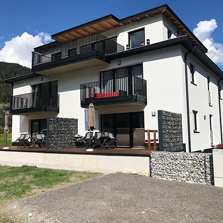 Deluxefort Fuer 10 Gaeste Mit Eigenem Whirlpool Und Fasssauna Imst Exterior foto