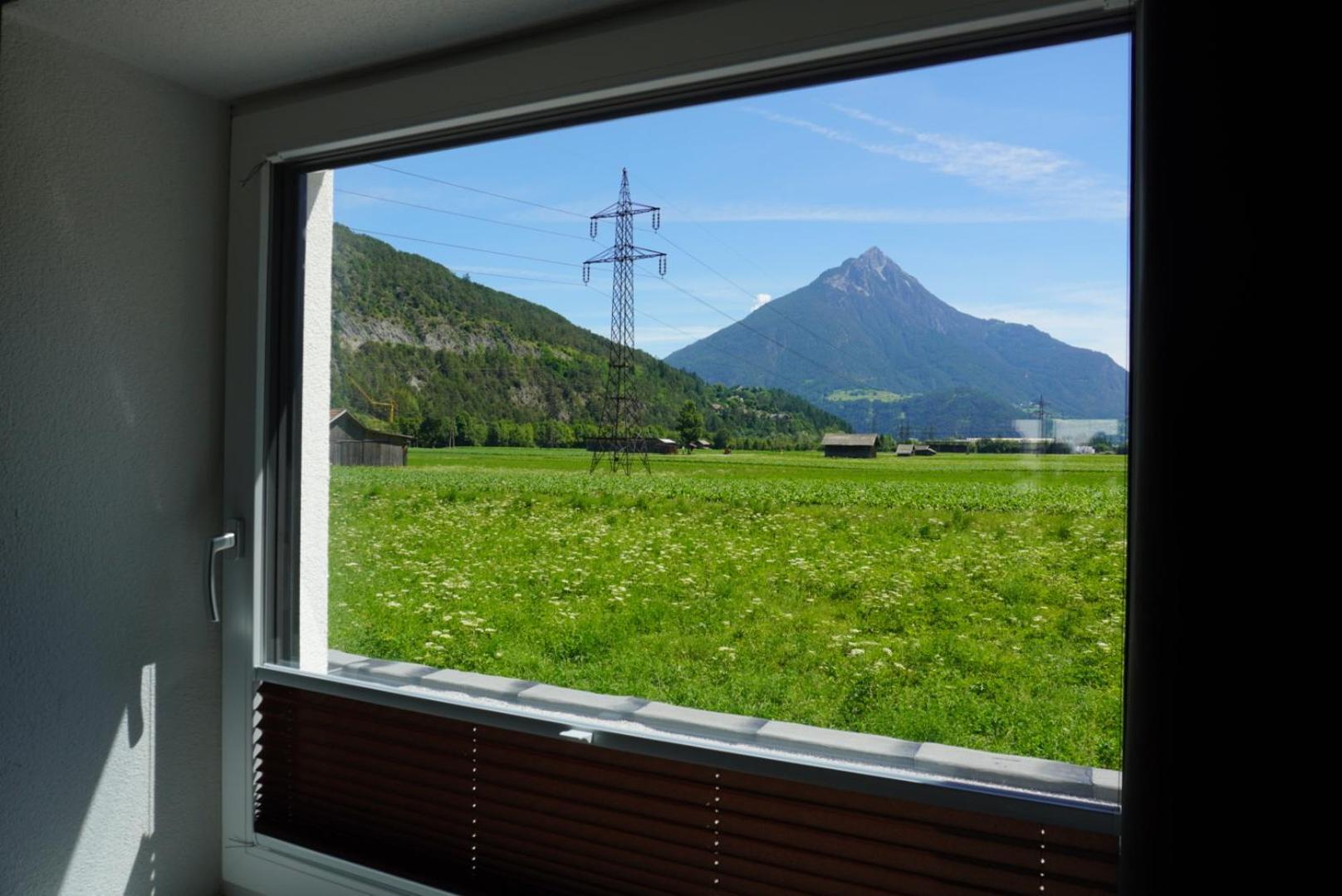 Deluxefort Fuer 10 Gaeste Mit Eigenem Whirlpool Und Fasssauna Imst Exterior foto